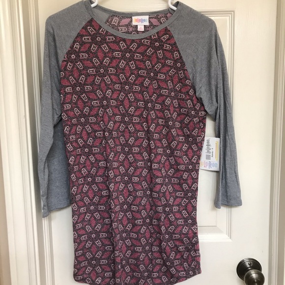 shirts and dresses - Picture 7 of 16